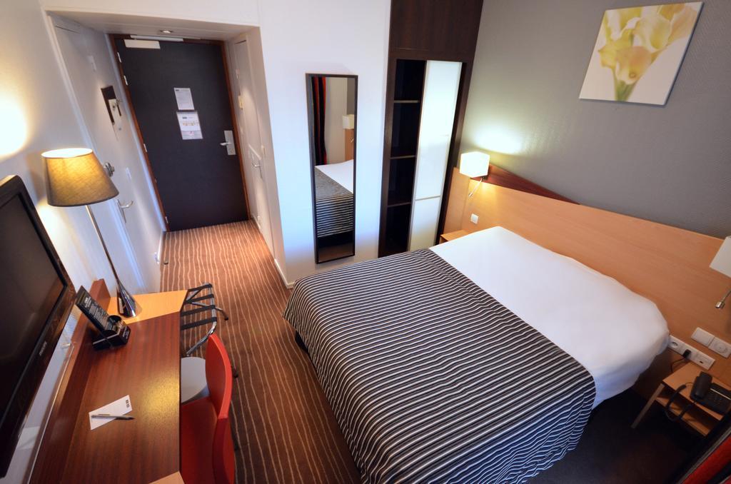 Kyriad Hotel Dijon Gare Εξωτερικό φωτογραφία