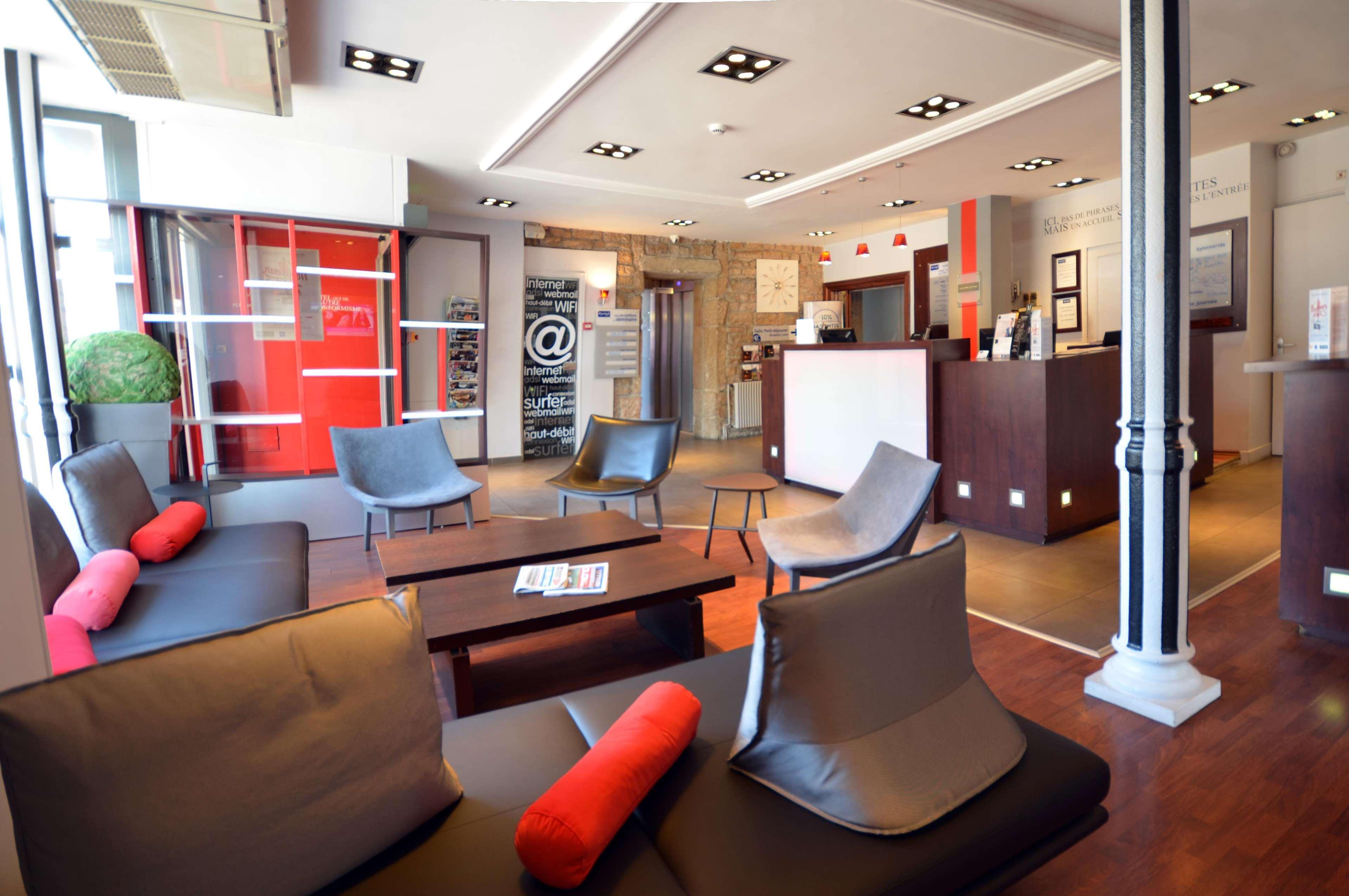Kyriad Hotel Dijon Gare Εξωτερικό φωτογραφία