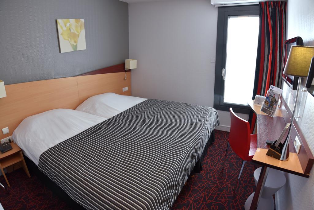 Kyriad Hotel Dijon Gare Εξωτερικό φωτογραφία