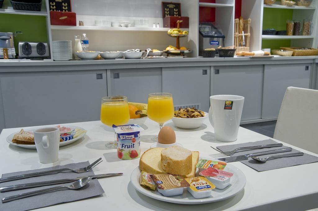 Kyriad Hotel Dijon Gare Εξωτερικό φωτογραφία